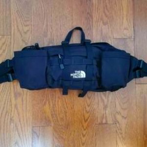 Vintage The North Face Waistbag, fanny pack, sling bag/ lumbar bag